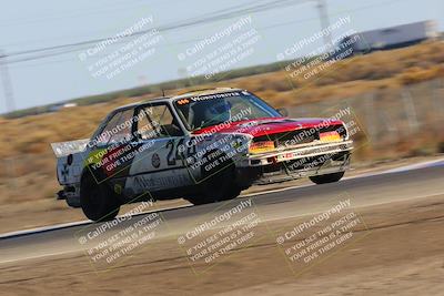 media/Oct-02-2022-24 Hours of Lemons (Sun) [[cb81b089e1]]/915am (I-5)/